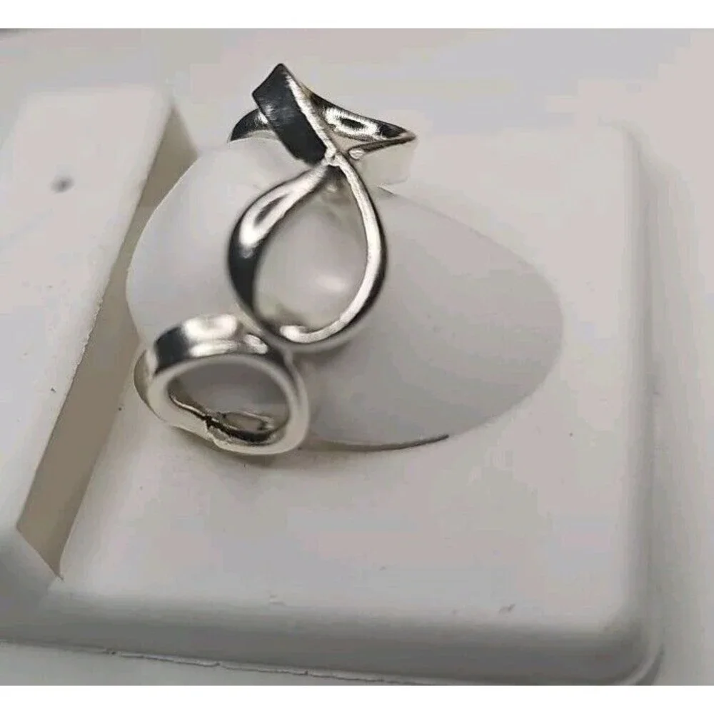 925 Silver Infinity Ring Size 9 Loops Circles Chunky Mens Woman's Fashion Ring - Picture 2 of 5